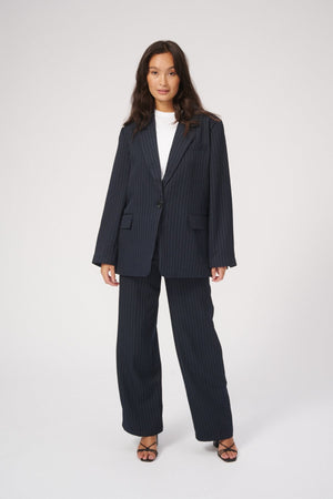 Oversized Suit - Pakketilbud (Navy Pinstripe)