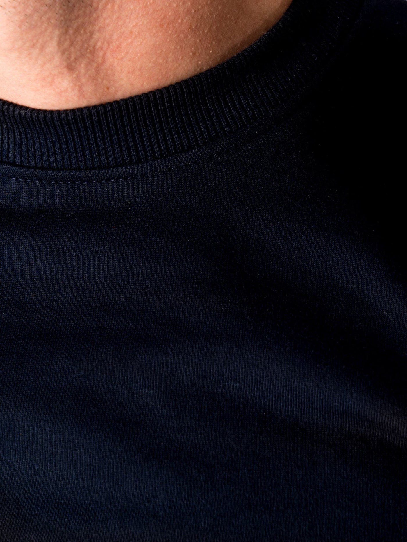 Basic Crewneck - Navy - TeeShoppen - Blå 5