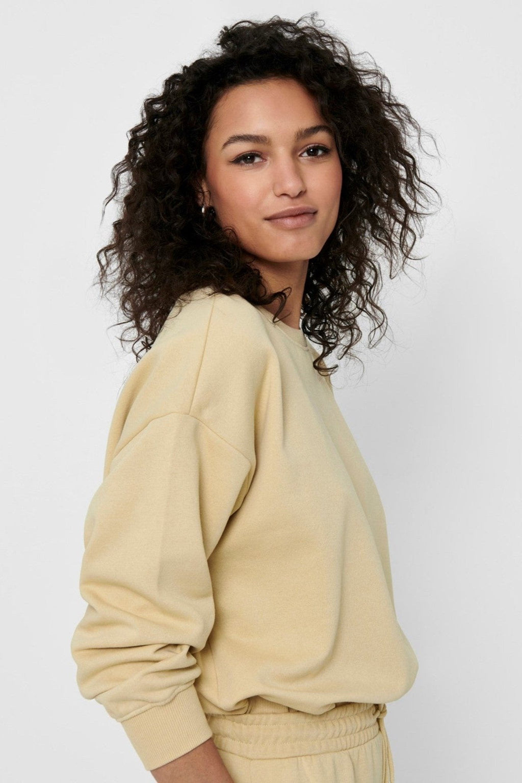 Comfy crewneck - Sandfarvet