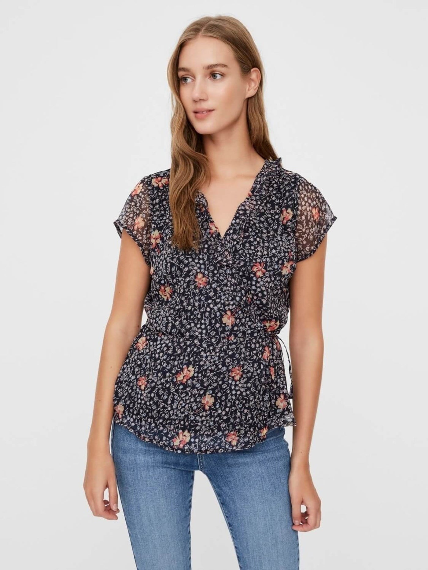 Blomstret wrap top - Navy - Vero Moda - Blå