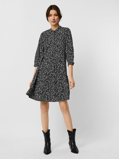 Simone mini kjole - Sortblomstret - Vero Moda - Sort 3