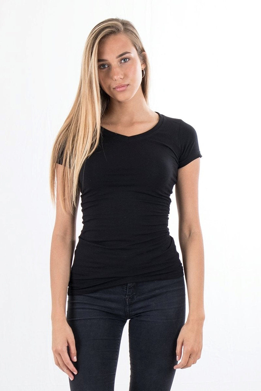 Slim Vneck basic T-shirt - Sort