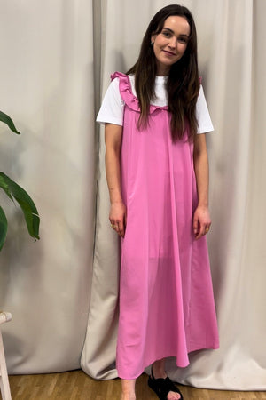 Zora Midi Kjole - Pink