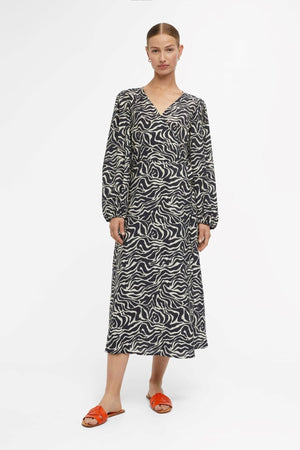 Leonora Midi Wrap Kjole - Sort Sandshell