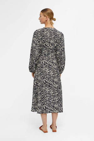 Leonora Midi Wrap Kjole - Sort Sandshell