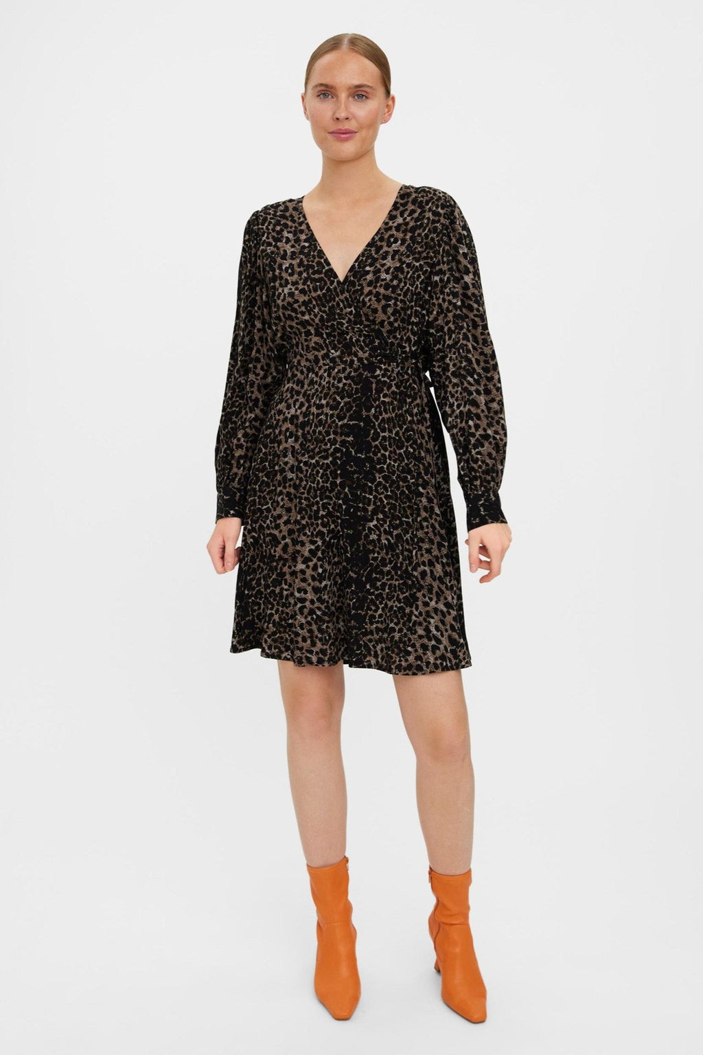 Kittie Kjole - Porpoise